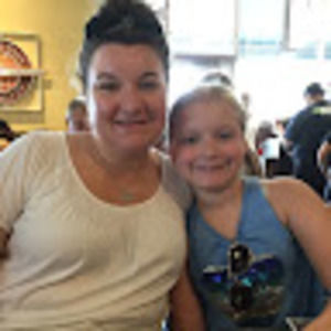 Meet your Posher, Stephanie